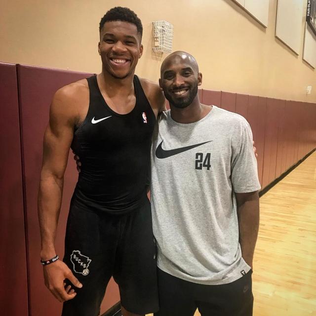 才26岁啊！东契奇生涯第194场30+5+5 超字母哥 历史第5多（仅26岁，东契奇已完成第194场30+5+5，超越字母哥跻身历史第五）