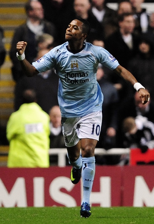 砸地头球破门，梅西打进职业生涯的第896球（梅西砸地头槌破门，收获生涯第896球）