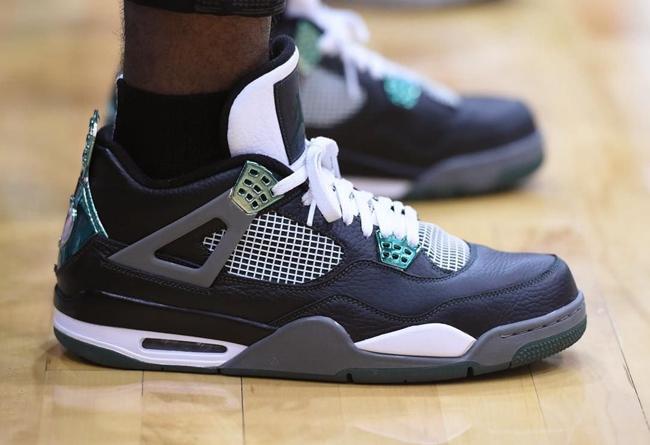 众名宿挺梅努：自家天才不受待见，要在别队曼联又会天价求购（多位名宿力挺梅努：曼联自家天才遭冷落，若在他队红魔必砸天价求购）