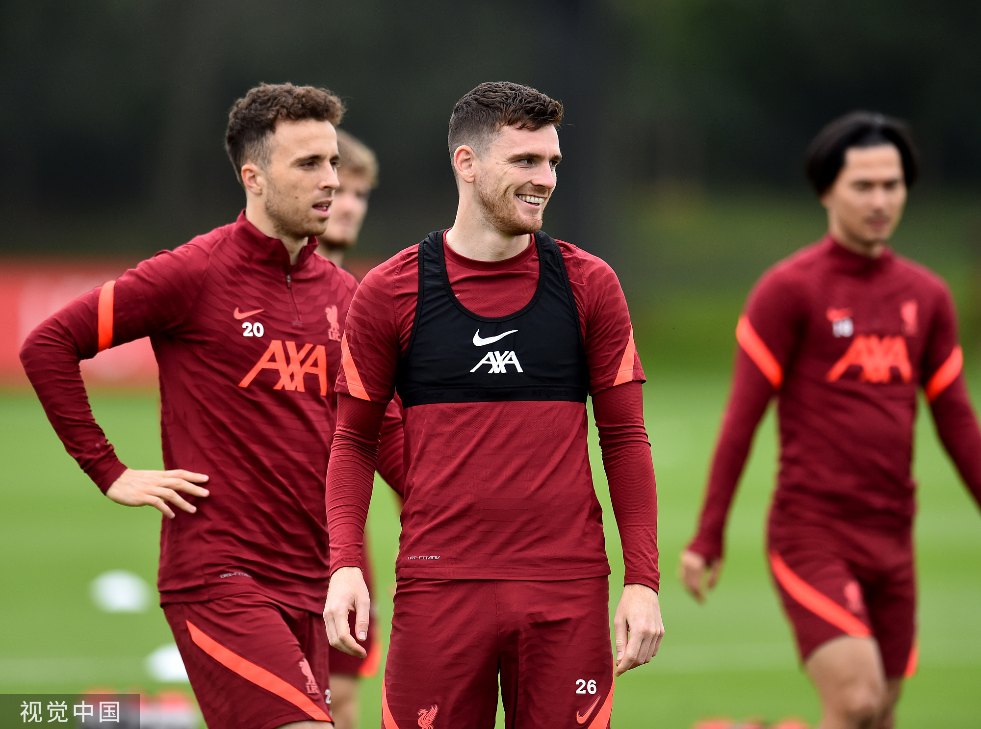 剑南春｜巴萨5-3贝蒂斯迎西甲6连胜，费兰戴帽，亚马尔点射（剑南春｜巴萨5-3击败贝蒂斯豪取西甲六连胜，费兰帽子戏法，亚马尔点射命中）