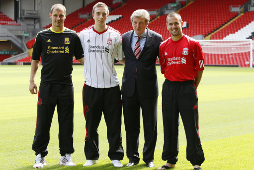 埃迪伤缺！解说：同为大中锋的瀚森应和专业人士规划怎么延长生涯（埃迪伤停！解说建议大中锋瀚森携手专家制定延长生涯方案）