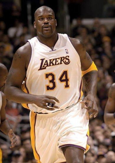 川普狂喜，乡下人乐队将在世界杯抽签仪式结束后表演《YMCA》（川普喜上眉梢：世界杯抽签落幕后，乡下人乐队将献唱《YMCA）