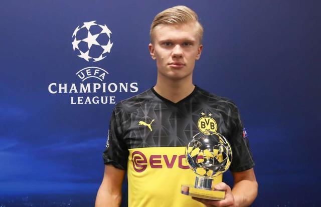 媒体陷入两难选择，CBA潜力赛与赛后新闻发布会同步进行（CBA潜力赛与赛后新闻发布会同一时段举行，媒体左右为难）