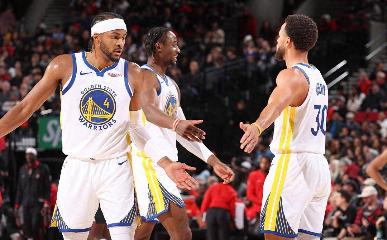 欧冠淘汰赛前瞻：曼城对阵皇家马德里,（欧冠淘汰赛前瞻：曼城迎战皇家马德里）