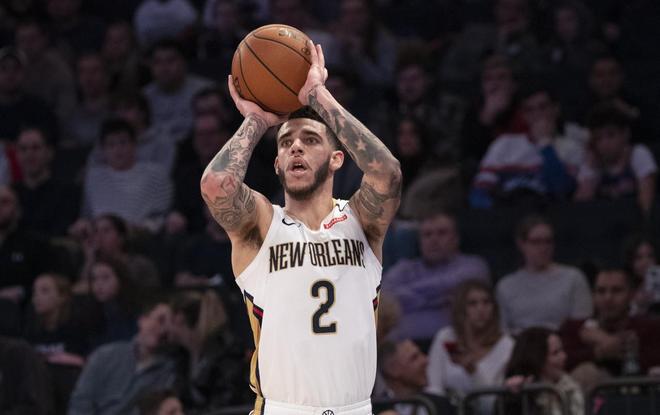 海港亚冠赛前Vlog：吉祥物伊戈已量产；林皇再度作客上海滩（海港亚冠赛前Vlog：伊戈量产上线，林皇再临上海滩）