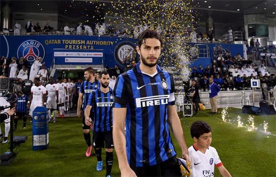 队报：皇马视维尼修斯为竞技层面和经济层面极为重要的资产（《队报》：皇马把维尼修斯视作竞技与经济双重层面的关键资产）