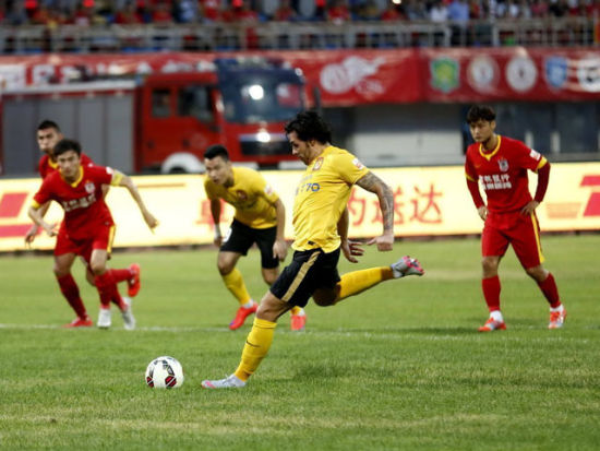 FC26坚不可摧：萨拉赫领衔，萨卡、莫德里奇、卡马文加在列（FC26无坚不摧：萨拉赫挂帅，萨卡、莫德里奇、卡马文加入选）