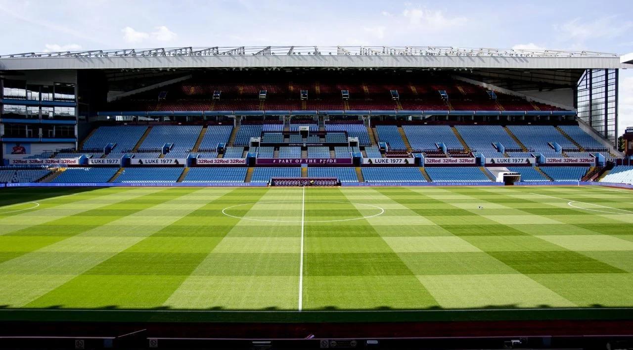 小伙子你还年轻！勇士巴特勒反跑制造独行侠弗拉格犯规两罚全中（年轻人别冲动！勇士巴特勒反跑逼出独行侠恶意犯规，两罚全中）