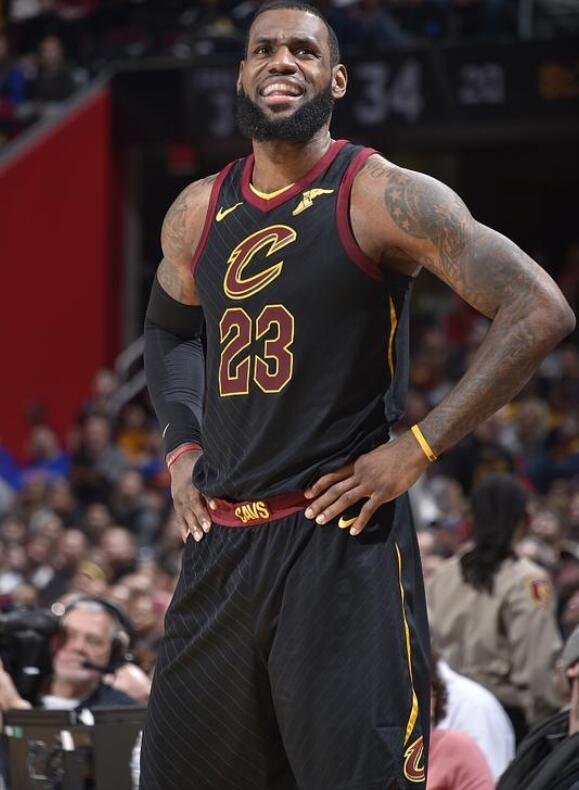 拉卡泽特：本泽马上赛季率队夺冠，他比C罗更强；梅西是GOAT（拉卡泽特：本泽马上季领军夺冠，实力在C罗之上；梅西是史上最佳）