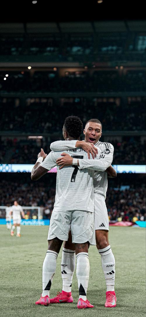 张庆鹏谈与辽宁强队的差距（张庆鹏直面与辽宁队的实力差距）