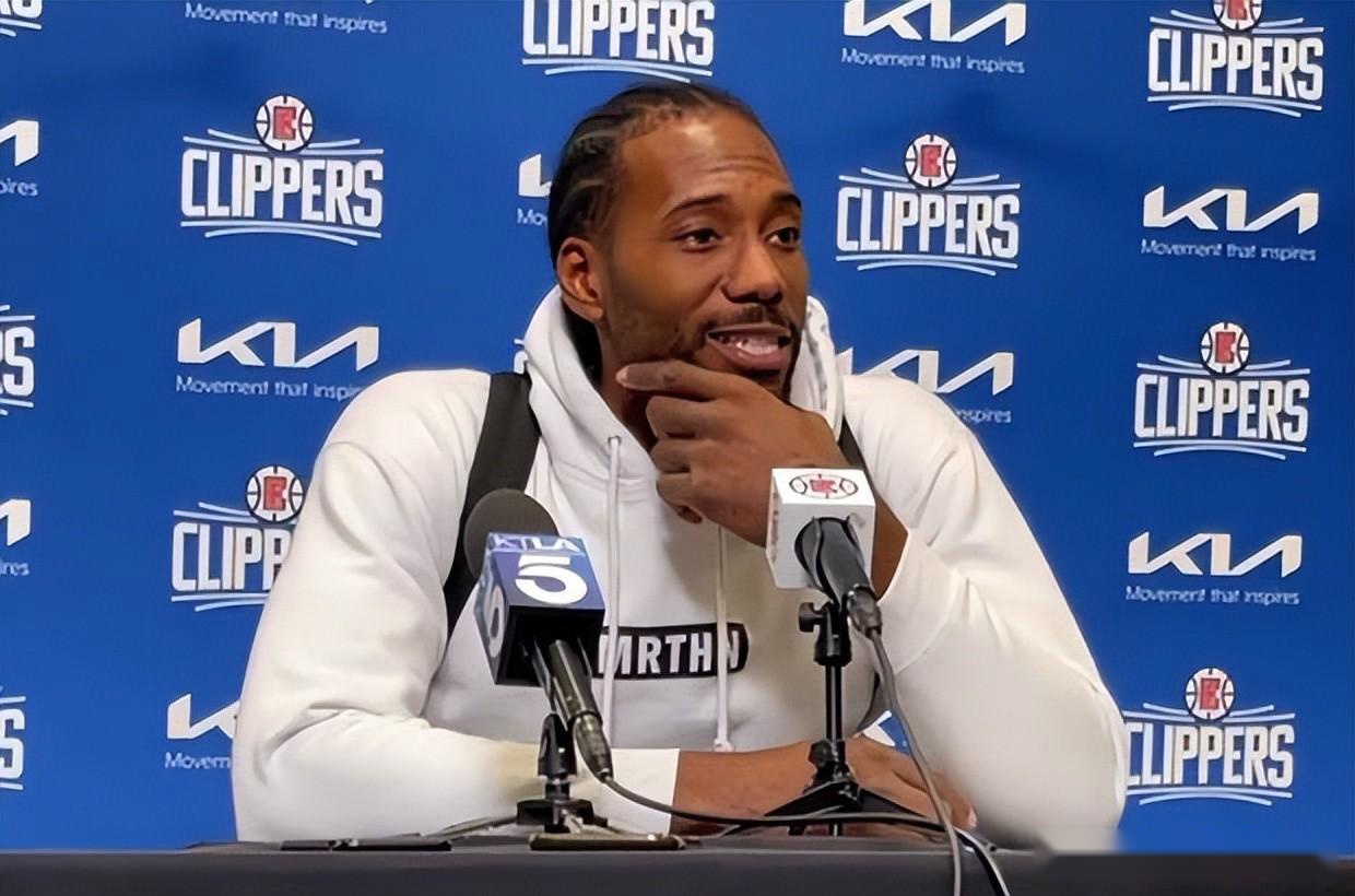 浮嶋敏：邝兆镭没出场是因为轮换；每场比赛我们都全力争胜（浮嶋敏谈用人：邝兆镭缺阵因轮换，球队每战全力求胜）