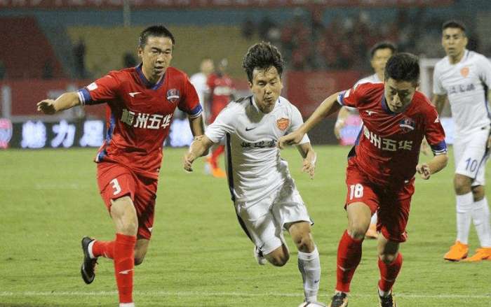 巴萨官方：12月10日对阵法兰克福的欧冠比赛将回归诺坎普举行（巴萨官宣：12月10日欧冠对阵法兰克福将重返诺坎普举行）